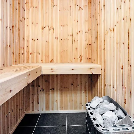 6 Person Holiday In Hj Rring * Lønstrup